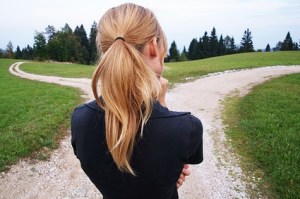 FE_PR_121010_crossroads425x283